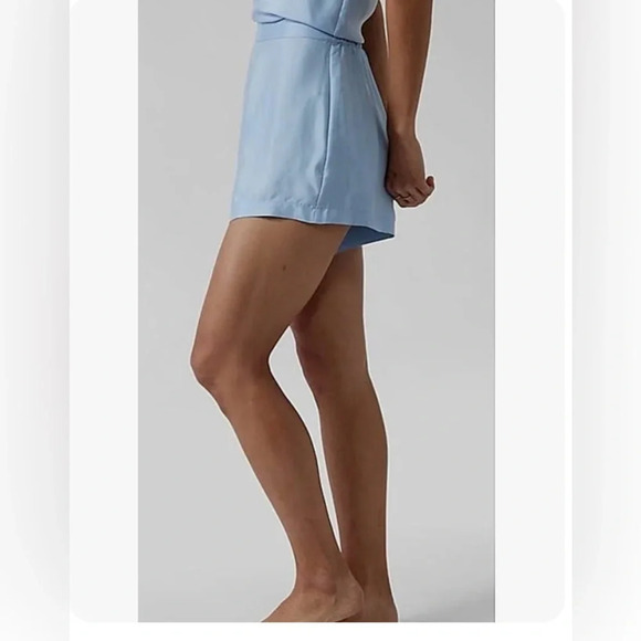 NWT ATHLETA Calm Cool Short Quarry Blue XS Silky Bridal Loungewear - Picture 3 of 15